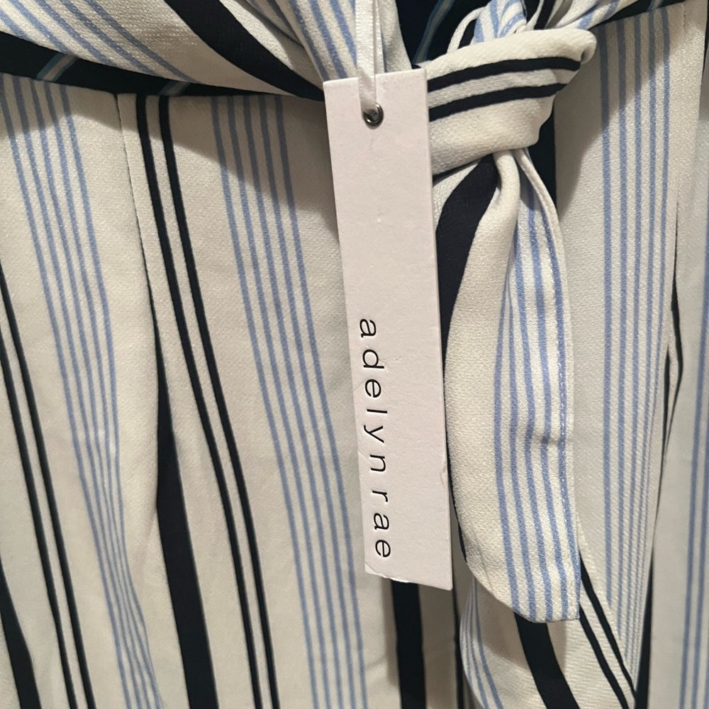 Adelyn Rae Nordstrom V Neck Striped Wide Leg Jumpsuit Woman XS Lined - Picture 8 of 11